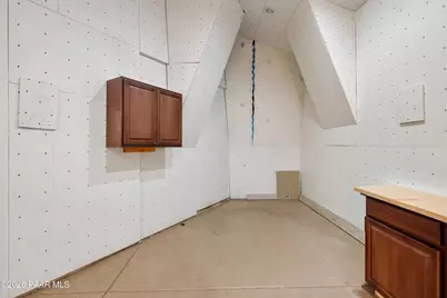 1073 N Broken Wagon Trail, Dewey-Humboldt, AZ 86327 - Photo 31