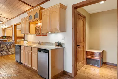 1073 N Broken Wagon Trail, Dewey-Humboldt, AZ 86327 - Photo 11