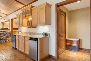 1073 N Broken Wagon Trail, Dewey-Humboldt, AZ 86327 - Photo 11