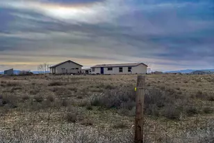 7525 E Fletcher St, Prescott Valley, AZ 86315 - Photo 3