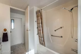 20805 E Sierra Dr, Mayer, AZ 86333 - Photo 13