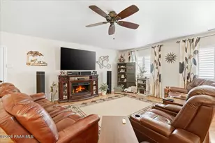 10812 E Buckboard Trail, Dewey-Humboldt, AZ 86327 - Photo 17