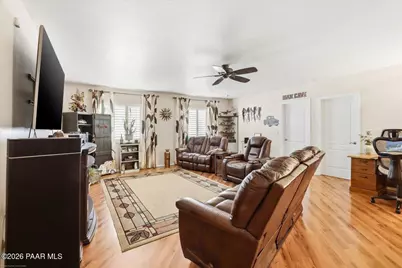 10812 E Buckboard Trail, Dewey-Humboldt, AZ 86327 - Photo 17