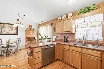 10812 E Buckboard Trail, Dewey-Humboldt, AZ 86327 - Photo 15