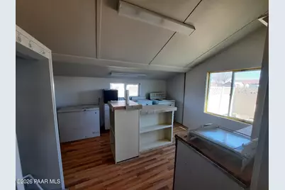22510 W Railroad Avenue, Seligman, AZ 86337 - Photo 9