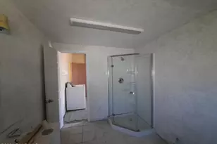 22510 W Railroad Ave, Seligman, AZ 86337 - Photo 17