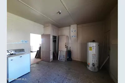 22510 W Railroad Avenue, Seligman, AZ 86337 - Photo 13