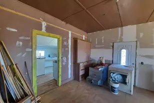 22510 W Railroad Ave, Seligman, AZ 86337 - Photo 7