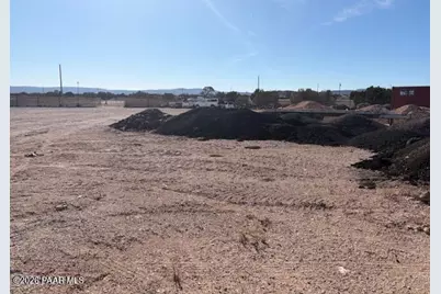 25510 E Hillcrest Drive, Seligman, AZ 86337 - Photo 9