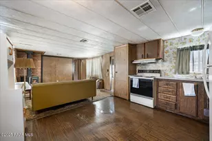 2900 S Holiday Dr, Dewey-Humboldt, AZ 86327 - Photo 7