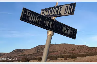 32134 W Forest Lane, Seligman, AZ 86337 - Photo 19