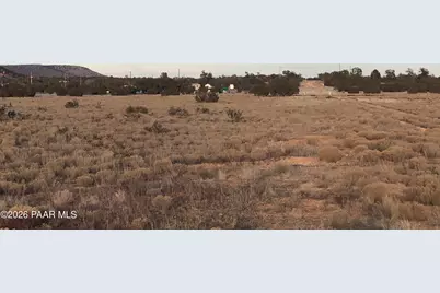 32174 W Forest Lane, Seligman, AZ 86337 - Photo 13