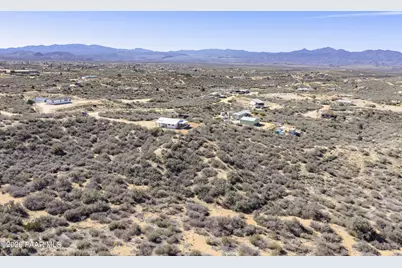 7580 W Lowell Drive, Kirkland, AZ 86332 - Photo 37