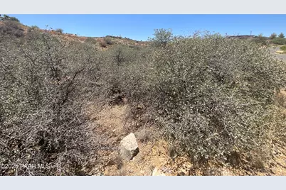 20135 E Brahma Drive, Cordes Lakes, AZ 86333 - Photo 11