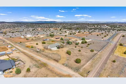 1680 E Verde Ranch Road, Paulden, AZ 86334 - Photo 33