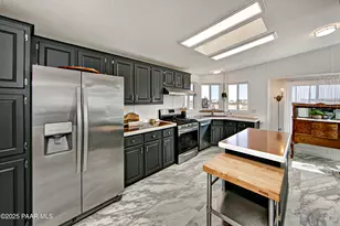 10450 N Poquito Valley Rd, Prescott Valley, AZ 86315 - Photo 11