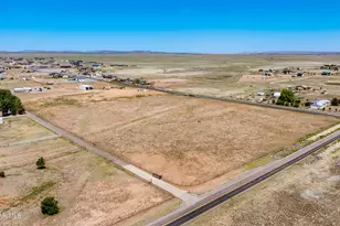 10450 N Poquito Valley Rd, Prescott Valley, AZ 86315 - Photo 29