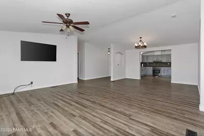 155 N Son Shine Drive, Chino Valley, AZ 86323 - Photo 11