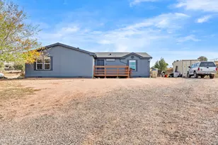 155 N Son Shine Dr, Chino Valley, AZ 86323 - Photo 3