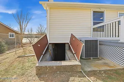 8086 E Manley Drive, Prescott Valley, AZ 86314 - Photo 17