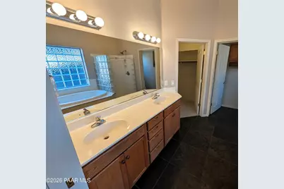 5517 N Bremont Court, Prescott Valley, AZ 86314 - Photo 9