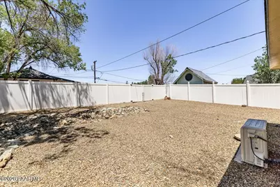 324 N Mount Vernon Avenue, Prescott, AZ 86301 - Photo 37
