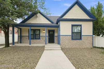 324 N Mount Vernon Avenue, Prescott, AZ 86301 - Photo 1