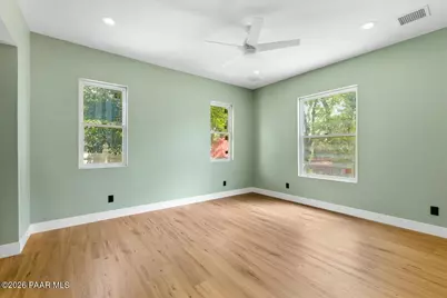 324 N Mount Vernon Avenue, Prescott, AZ 86301 - Photo 11