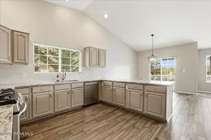 1986 Black Hawk Cir, Prescott, AZ 86303 - Photo 13