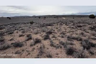 25867 N Robin Drive, Paulden, AZ 86334 - Photo 3