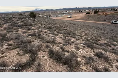 25672 N Lopez Drive, Paulden, AZ 86334 - Photo 13