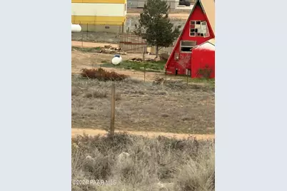 25688 N Lopez Drive, Paulden, AZ 86334 - Photo 17