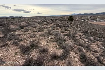 25688 N Lopez Drive, Paulden, AZ 86334 - Photo 7