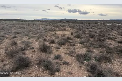 25688 N Lopez Drive, Paulden, AZ 86334 - Photo 11