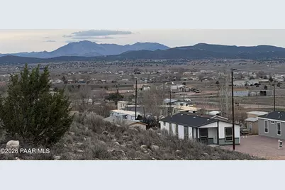 25688 N Lopez Drive, Paulden, AZ 86334 - Photo 9