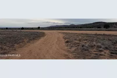 317 E Ahonen Road, Paulden, AZ 86334 - Photo 11