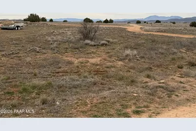 317 E Ahonen Road, Paulden, AZ 86334 - Photo 1