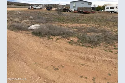 317 E Ahonen Road, Paulden, AZ 86334 - Photo 9