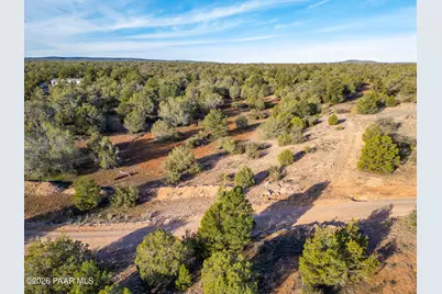 39500 N Kimlee Road, Ash Fork, AZ 86320 - Photo 15