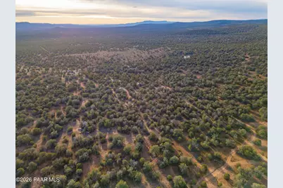 39500 N Kimlee Road, Ash Fork, AZ 86320 - Photo 9