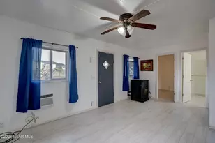 9040 S Magby Dr, Wilhoit, AZ 86332 - Photo 3