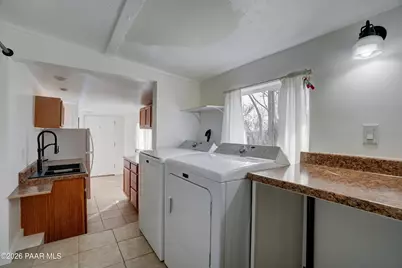 9040 S Magby Drive, Wilhoit, AZ 86332 - Photo 19