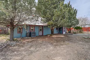 9040 S Magby Dr, Wilhoit, AZ 86332 - Photo 27