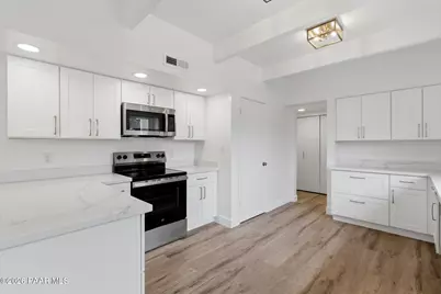 1889 Foothill Drive, Prescott, AZ 86303 - Photo 11