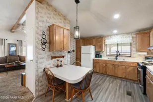 1749 Knoll Dr, Prescott, AZ 86301 - Photo 7