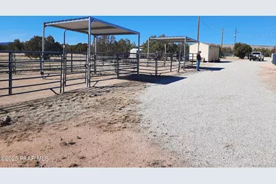 53845 N Cedar Drive, Seligman, AZ 86337 - Photo 37