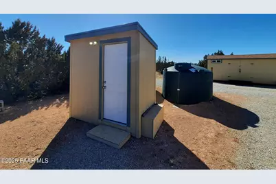 53845 N Cedar Drive, Seligman, AZ 86337 - Photo 25