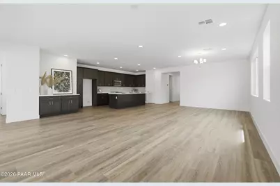 7456 E Louie Lane, Prescott Valley, AZ 86315 - Photo 9