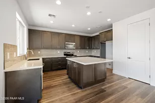 7555 E Louie Ln, Prescott Valley, AZ 86315 - Photo 17