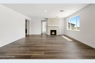 7555 E Louie Lane, Prescott Valley, AZ 86315 - Photo 11